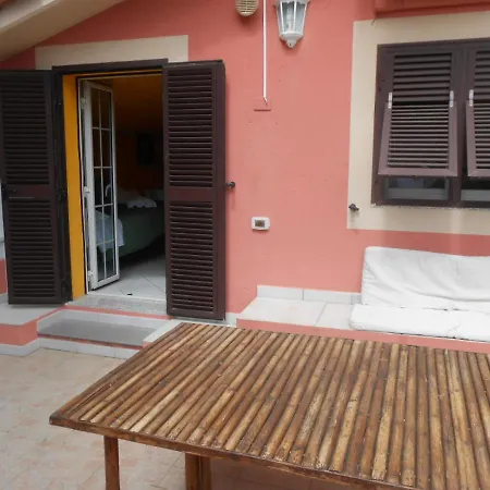 Casale Grandangolo Couette-café 3*