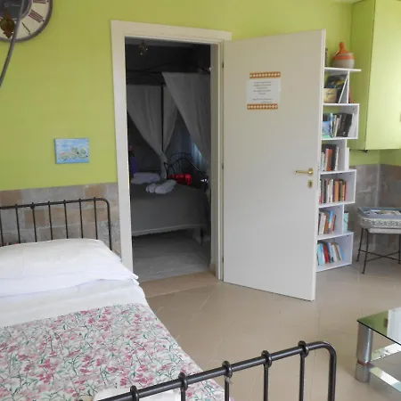 Casale Grandangolo فندق مبيت وإفطار 3*